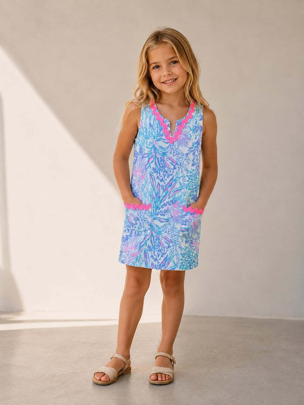 Lilly Pulitzer Girls Dress Size 7 Blue Pink Tropical Shift Dress Pockets Cotton
